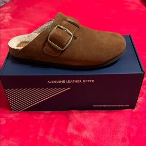 NWB!!! White Mountain Big Sur Chestnut suede sz 10